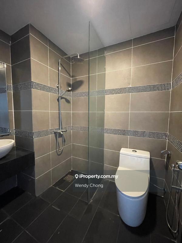 Service Residence for Sale in D'Latour by Wendy Chong - iProperty.com.my