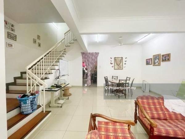 Rumah Berangkai 2 Tingkat untuk Dijual di Damai residence double storey kota kemuning, Shah Alam oleh Winnie Chow - iProperty.com.my