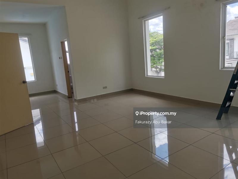 Rumah Berkembar untuk Dijual di Bandar Teknologi Kajang, Kajang oleh Fakurazy Abu Bakar - iProperty.com.my