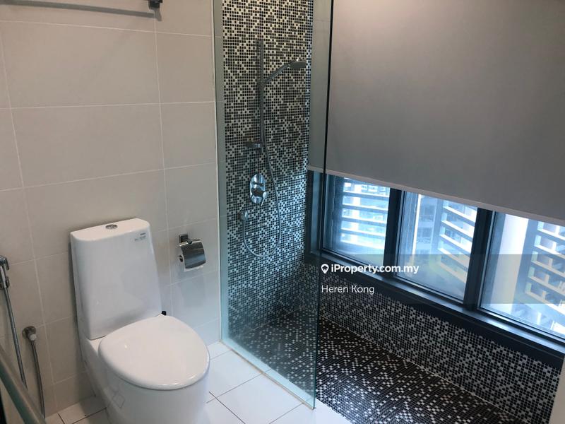 Kediaman Servis untuk Dijual di Vogue Suites One oleh Heren Kong - iProperty.com.my