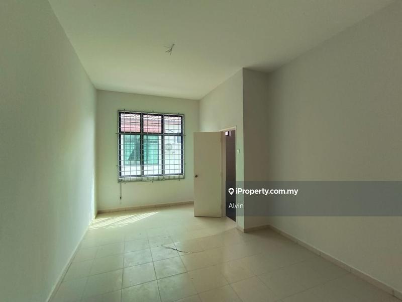 Rumah Berangkai 2 Tingkat untuk Dijual di Taman Desa Idaman, Durian Tunggal oleh Alvin - iProperty.com.my