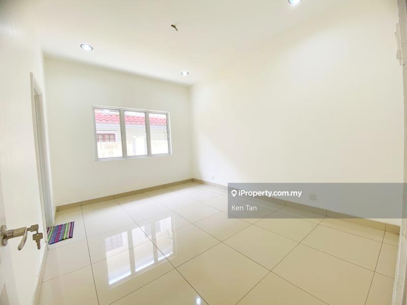 Bungalow House for Sale in Sunway Damansara, Kota Damansara by Ken Tan - iProperty.com.my