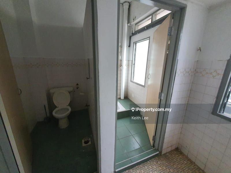 Shop-Office for Sale in Taman Maluri 4 Storey Shop Office For Sell, Cheras by Keith Lee - iProperty.com.my