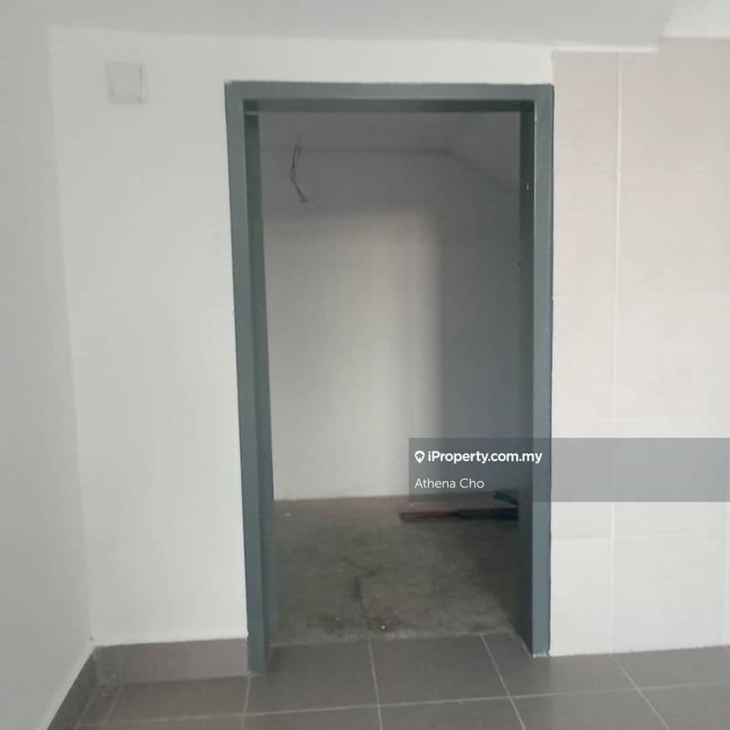 Townhouse for Sale in Taman Nilai Perdana, Nilai by Athena Cho - iProperty.com.my