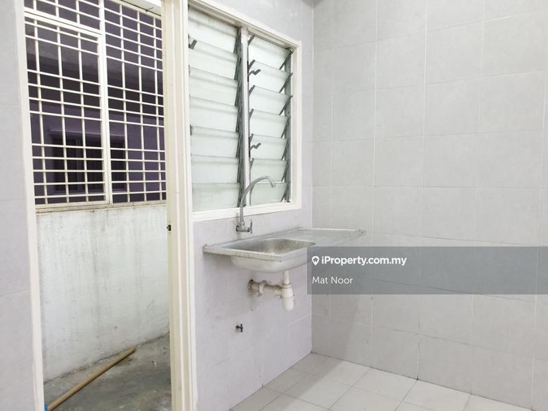 Apartment for Sale in Kemuning Aman by Mat Noor - iProperty.com.my