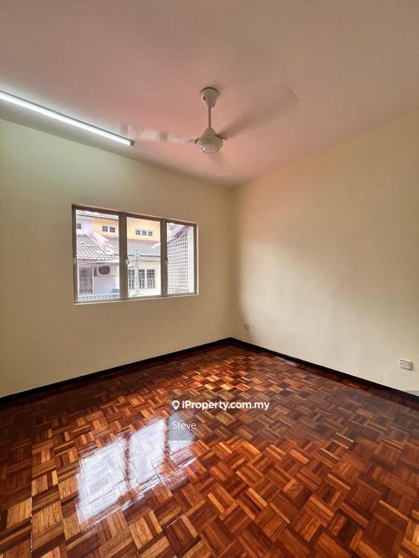 2.5-storey Terraced House for Sale in Taman Equine, Seri Kembangan by Steve - iProperty.com.my