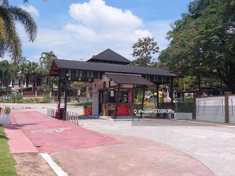 Rumah Berkembar untuk Dijual di Taman Prima Saujana, Kajang oleh KF GOH - iProperty.com.my