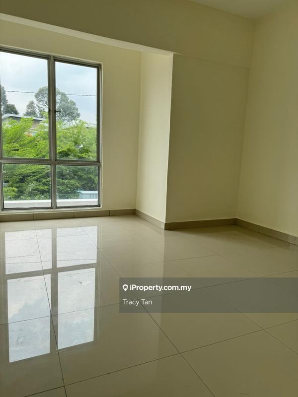 Rumah Berangkai 3 Tingkat untuk Dijual di Taman Seri Putra 3, Sungai Buloh oleh Tracy Tan - iProperty.com.my