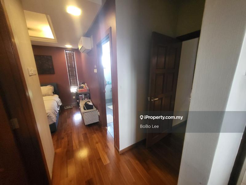 Rumah Berangkai 3 Tingkat untuk Dijual di Taman Salak Selatan, Salak South oleh BoBo Lee - iProperty.com.my