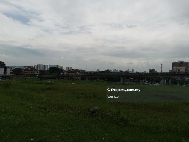Rumah Berkembar untuk Dijual di Seksyen 5, Petaling Jaya oleh Yan Kw - iProperty.com.my
