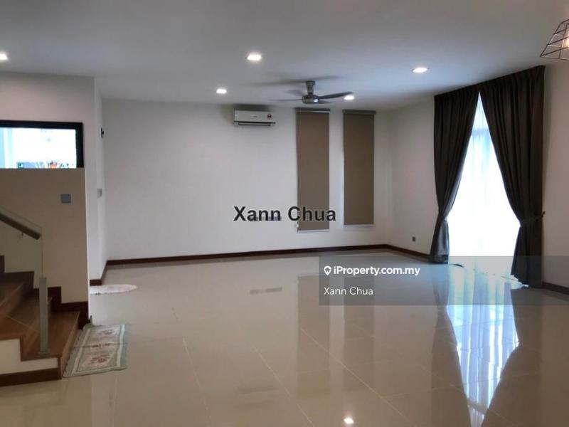 Rumah Berkembar untuk Dijual di SUNWAY EASTWOOD, Equine Park, Seri Kembangan oleh Xann Chua - iProperty.com.my