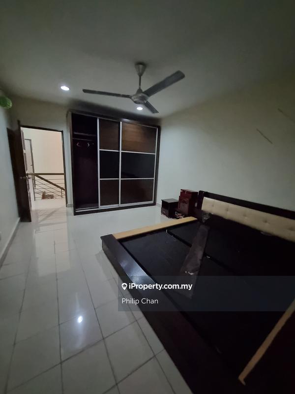 Rumah Berangkai 2 Tingkat untuk Dijual di Saujana Damansara, Damansara Damai oleh Philip Chan - iProperty.com.my