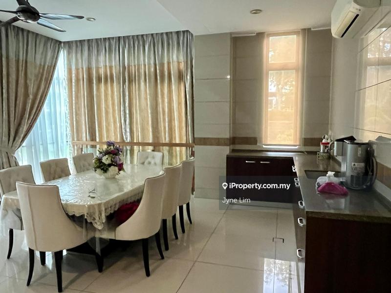 Semi-Detached House for Rent in Villa Corner with Pool @ Putrajaya, Presint 8 by Jyne Lim - iProperty.com.my