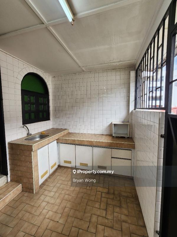 Rumah Teres 2-Tingkat untuk Dijual di Damansara Jaya, Petaling Jaya oleh Bryan Wong - iProperty.com.my