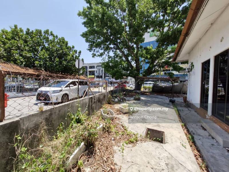 Bungalow House for Sale in George Town, Penang by Winson Chong - iProperty.com.my