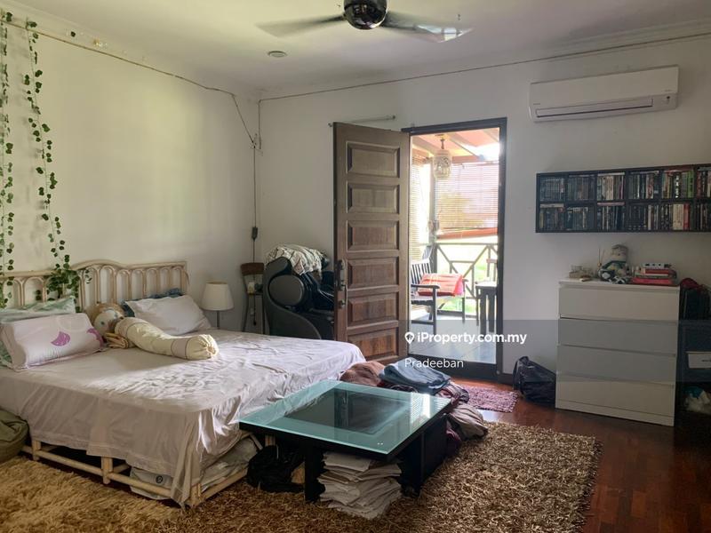 Rumah Berangkai 2.5 Tingkat untuk Dijual di Jalan Halimahton, Jalan Klang Lama (Old Klang Road) oleh Pradeeban - iProperty.com.my