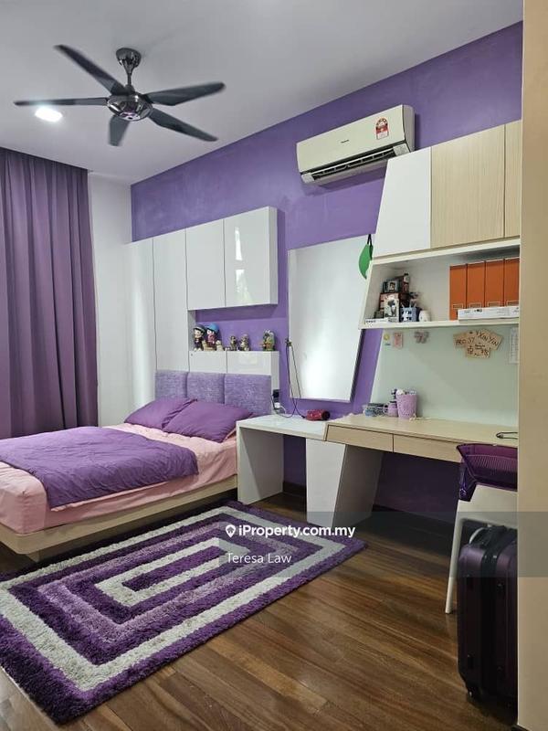 Rumah Berkembar untuk Dijual di Taman Equine, Seri Kembangan oleh Teresa Law - iProperty.com.my