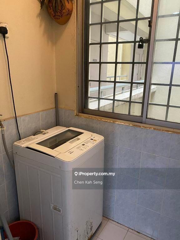 Condominium for Sale in Pantai Panorama Condominiums by Chen Kah Seng - iProperty.com.my