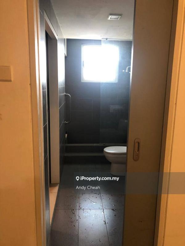 Kediaman Servis untuk Dijual di Tropez Residences oleh Andy Cheah - iProperty.com.my