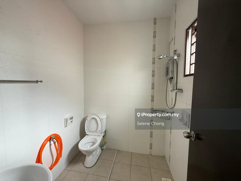 Rumah Berkembar untuk Dijual di Kajang, Selangor oleh Selene Chong - iProperty.com.my