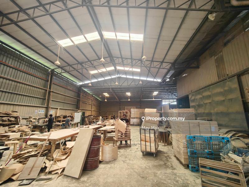 Kilang Terpisah untuk Dijual di Taman Perindustrian Bukit Rambai, Tanjong Minyak oleh May Mak - iProperty.com.my