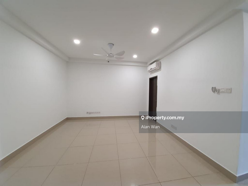 For Sale - Shaftsbury Residence