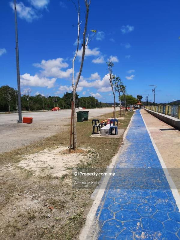 For Sale - Cukai - Jalan Jakar