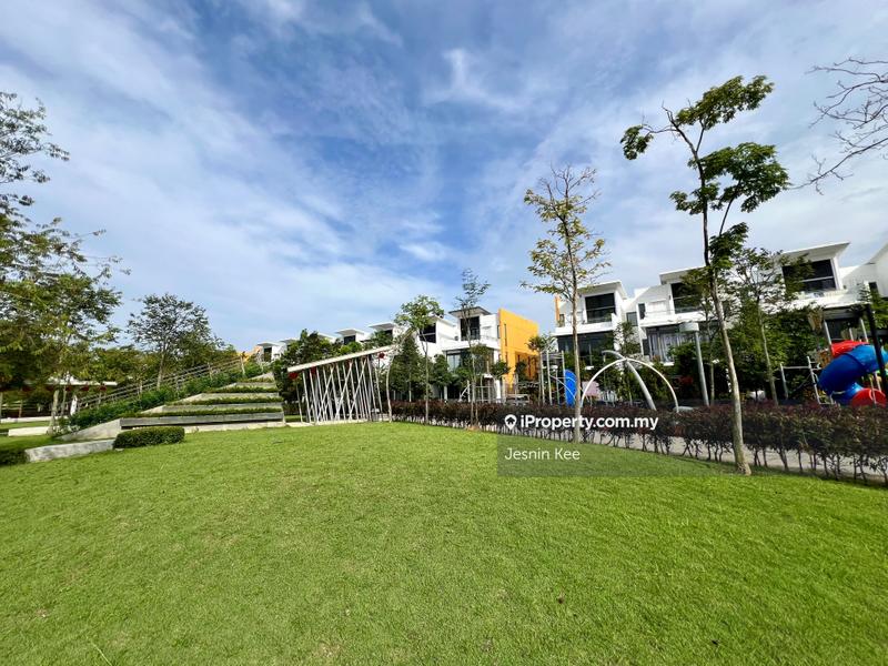 3-storey Terraced House for Sale in Lake Fields, Sungai Besi by Jesnin Kee - iProperty.com.my