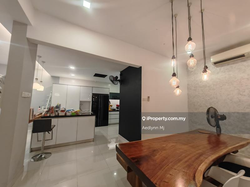 Rumah Berangkai 2.5 Tingkat untuk Dijual di Taman Meranti Jaya, Puchong oleh Aedlynn Mj - iProperty.com.my