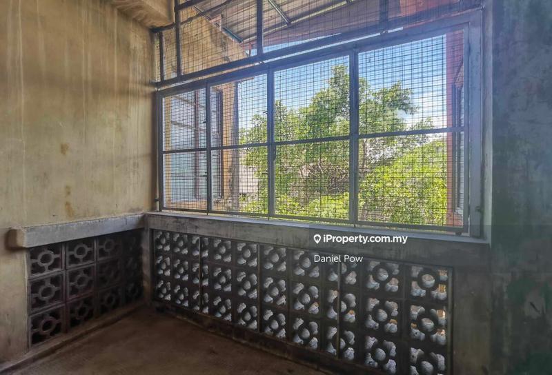 Shop for Sale in Kampung Hulu, Melaka City by Daniel Pow - iProperty.com.my
