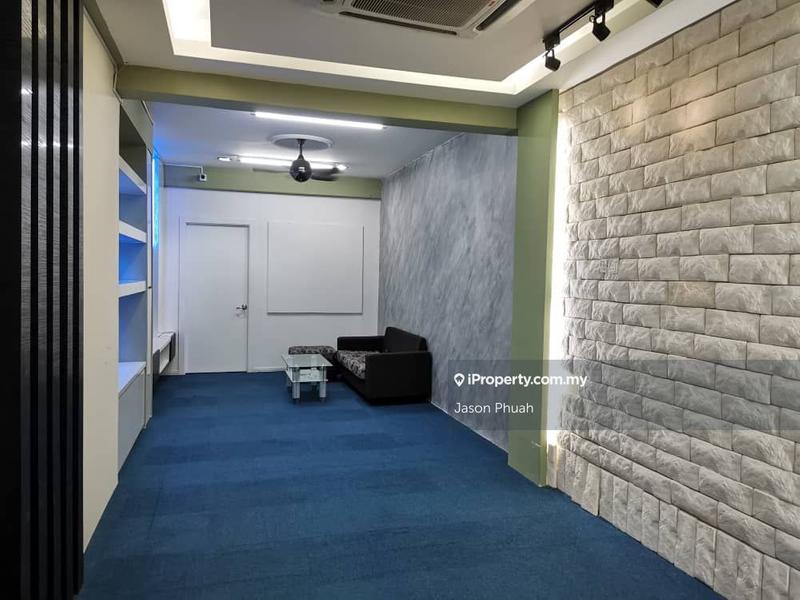 For Rent - Sri Gombak Crowded Row