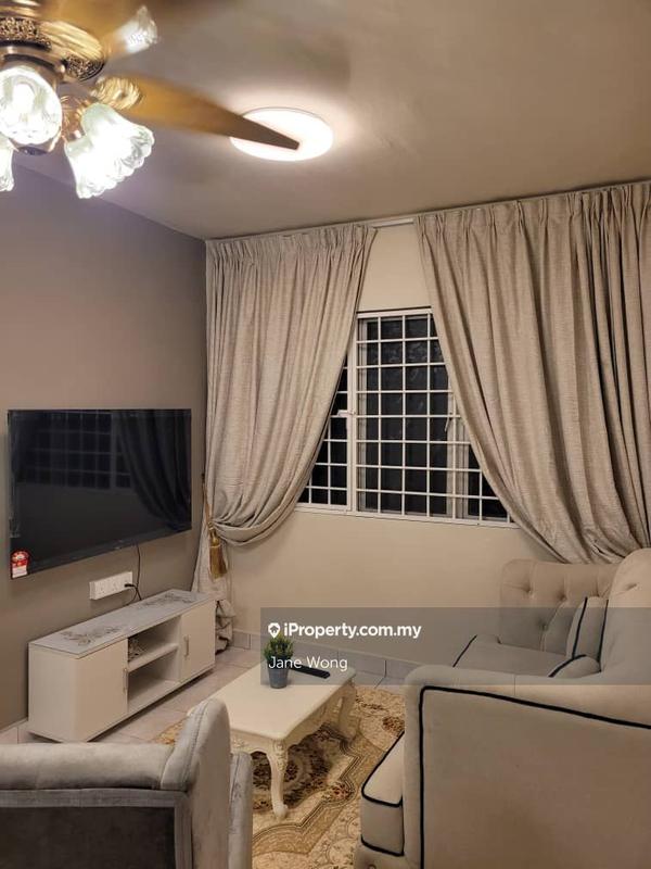 Rumah Flat untuk Dijual di Flora Damansara Flat oleh Jane Wong - iProperty.com.my