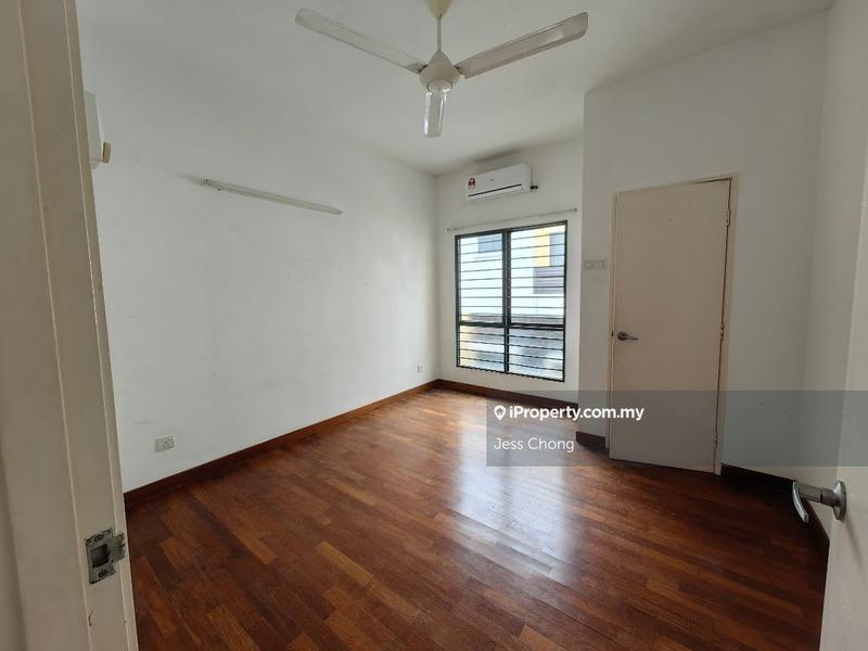 Rumah Bandar untuk Dijual di Puchong, Selangor oleh Jess Chong - iProperty.com.my