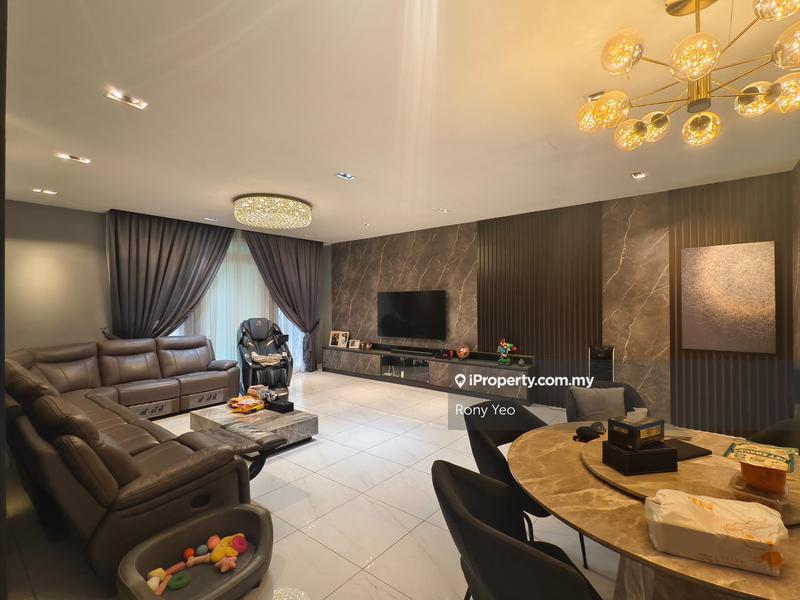 For Sale - Seri Puteri Hills Town Villa & Condominium