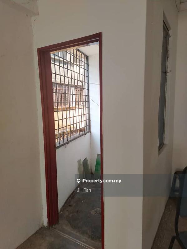 Shop for Rent in Bandar Bukit Beruntung, Bukit Beruntung by JH Tan - iProperty.com.my
