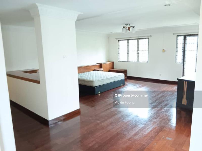 Bungalow House for Sale in Kampung Tunku, Petaling Jaya by Vickie Foong - iProperty.com.my