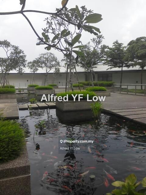 Pangsapuri untuk Dijual di Molek Pine 3 oleh Alfred Yf Low - iProperty.com.my