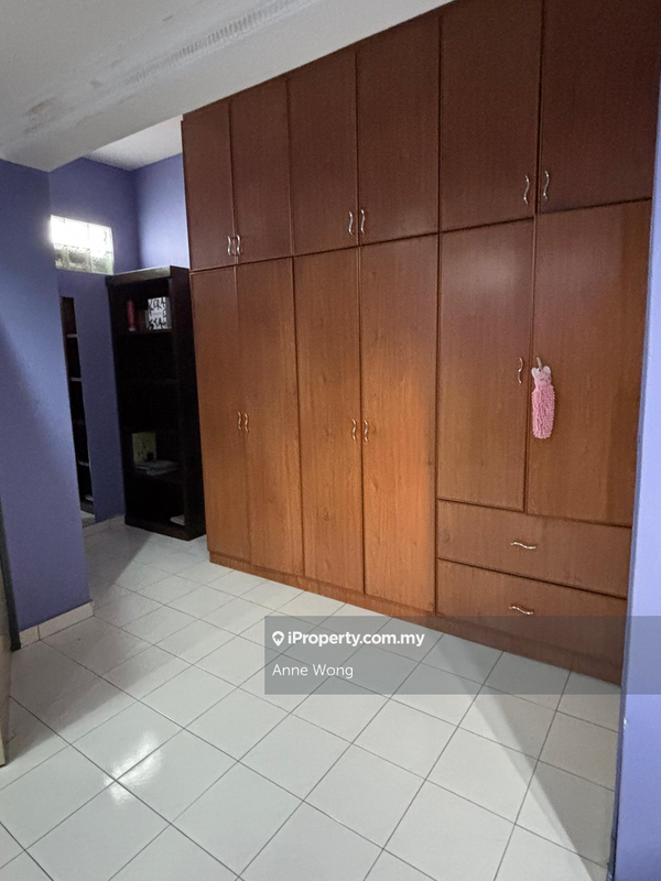 Rumah Berangkai 1.5 Tingkat untuk Dijual di SD12, Bandar Sri Damansara oleh Anne Wong - iProperty.com.my