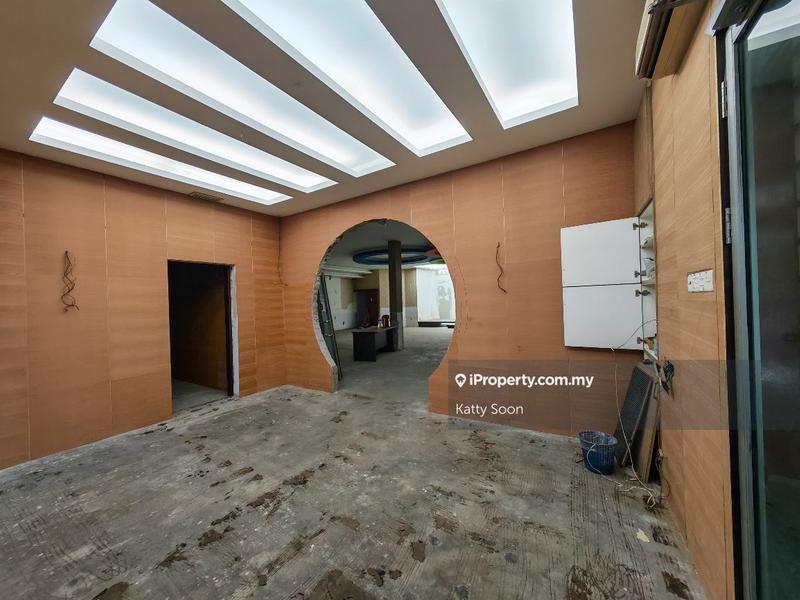 Shop / Office for Sale in Taman Serdang Perdana, Seri Kembangan by Katty Soon - iProperty.com.my