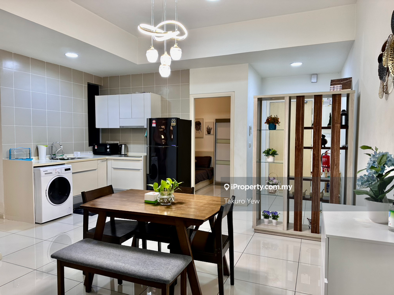 Kediaman Servis untuk Dijual di Icon Residenz 2 @ Icon City oleh Takuro Yew - iProperty.com.my
