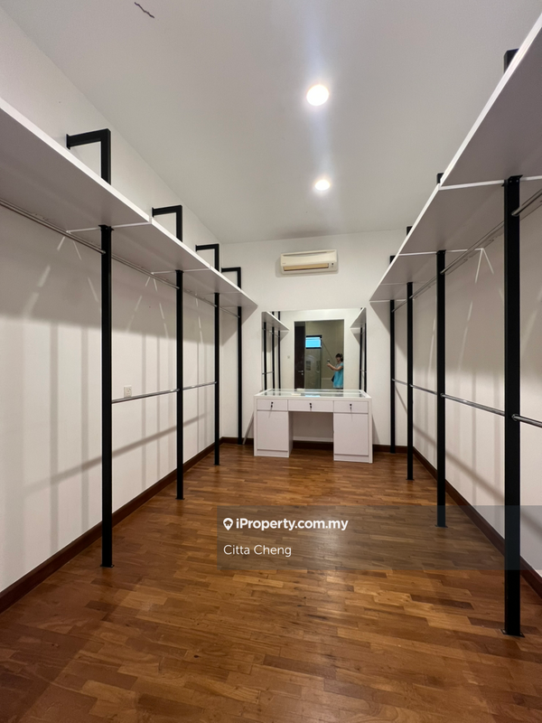 Bungalow House untuk Dijual di Country Heights Damansara, Kuala Lumpur oleh Citta Cheng - iProperty.com.my