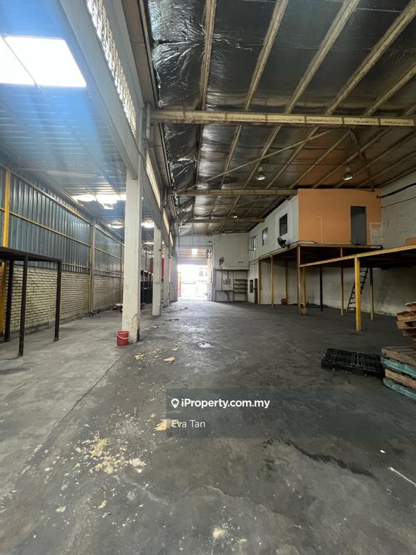 Kilang Berkembar untuk Dijual di Taman Tan Sri Yaacob, Johor Bahru oleh Eva Tan - iProperty.com.my