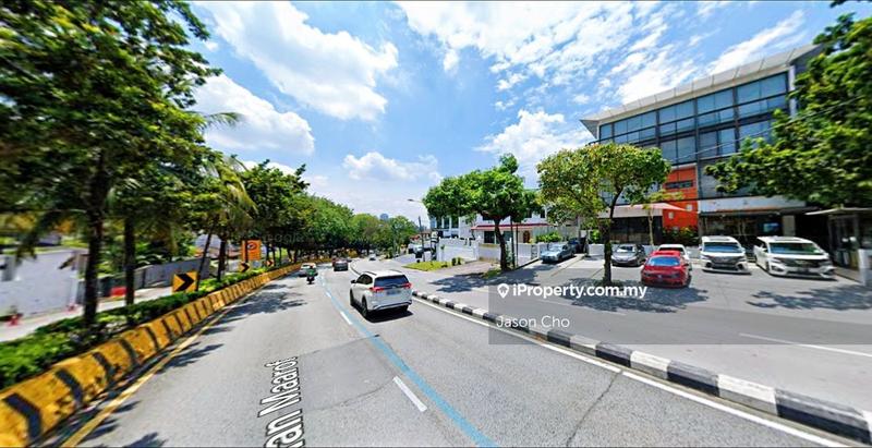 For Sale - WELL RENOVATED, PRIME LOCATION, FREEHOLD AT JALAN MAAROF