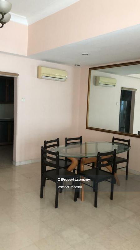 Kondominium untuk Disewa di Villa Scott oleh Varsha Poptani - Dining Room - iProperty.com.my