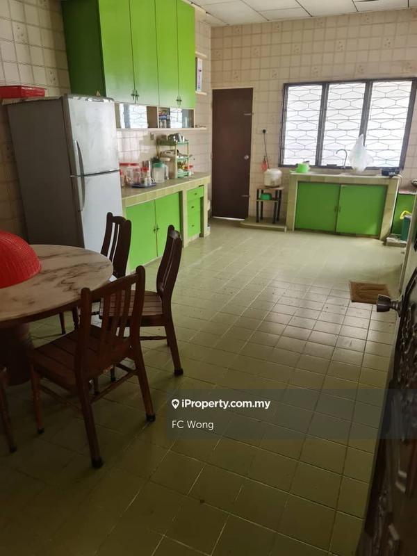 Semi-Detached House for Sale in Taman Overseas Union (Taman Oug), Jalan Klang Lama (Old Klang Road) by FC Wong - iProperty.com.my
