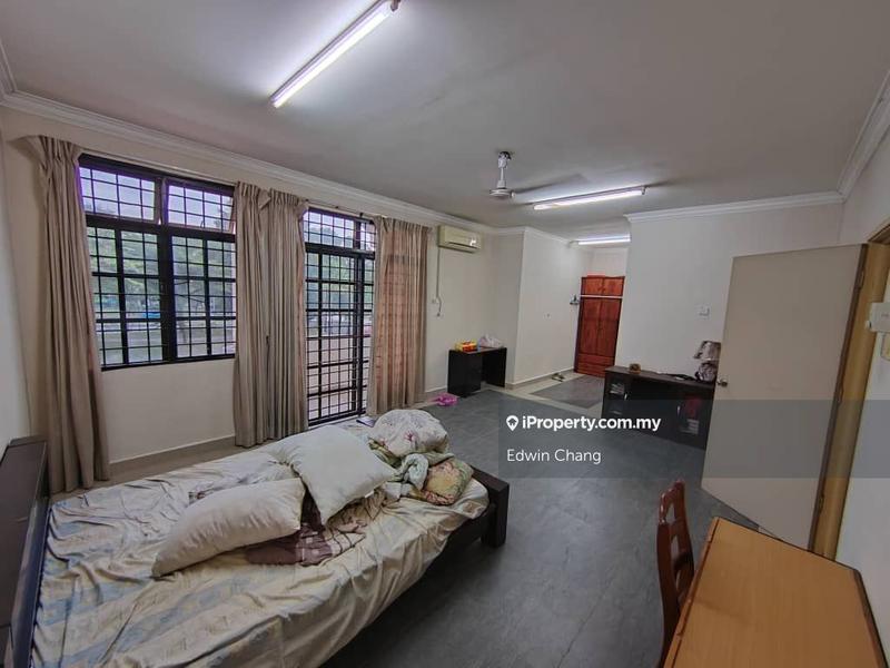 Rumah Berkembar untuk Dijual di Bandar Kinrara Seksyen 6, Bandar Kinrara oleh Edwin Chang - iProperty.com.my