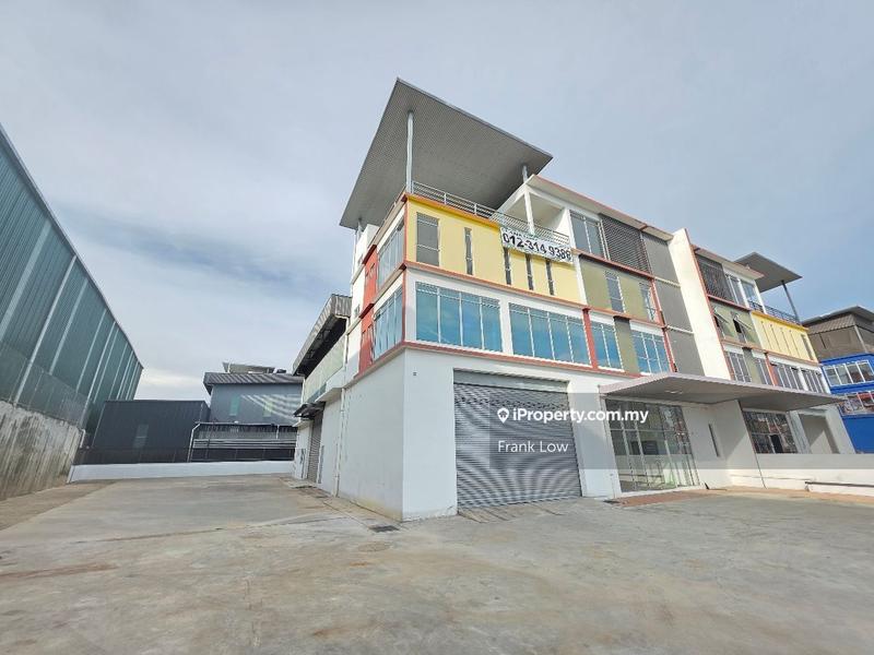 For Rent - RAWANG INTEGRATED, 3.5Storey SEMI-D FACTORY WITH LIFT, Approx 16K Sqft