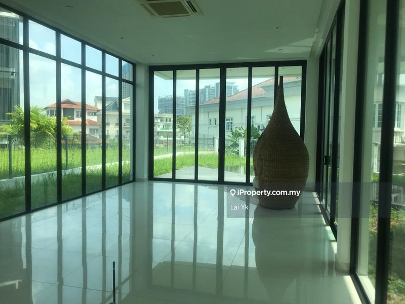 Bungalow House for Sale in Subang Heights, Subang Jaya by Lai Yk - iProperty.com.my