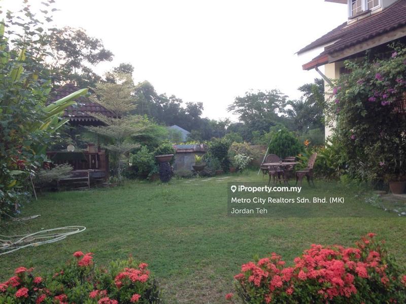 Bungalow House for Sale in Seksyen 8, Kota Damansara by Jordan Teh - iProperty.com.my