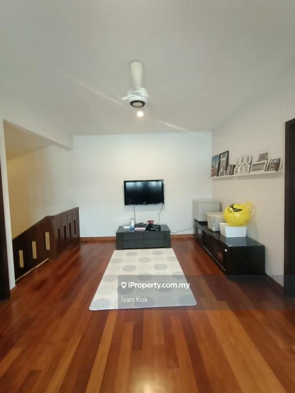 Rumah Berkembar untuk Dijual di SS 21, Damansara Utama, Petaling Jaya oleh Ivan Kok - iProperty.com.my
